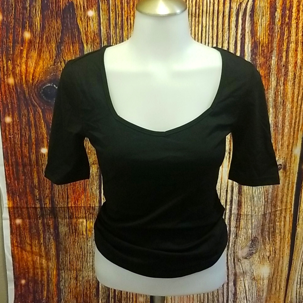 Black Midriff Top
